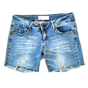 ARDENE JEAN SHORTS SIZE 7 SKINNY FIT